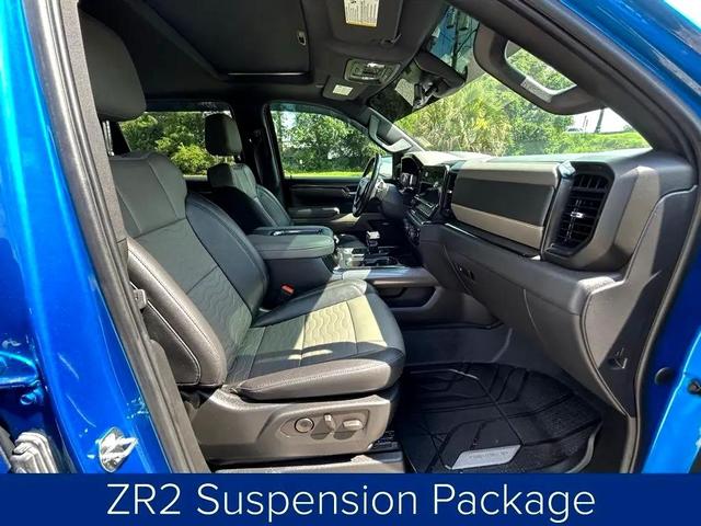 Photo of 2022 Blue Chevrolet Silverado 1500