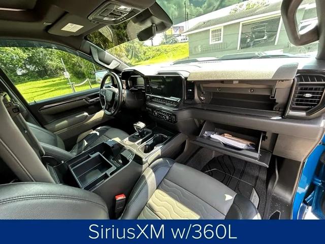 Photo of 2022 Blue Chevrolet Silverado 1500