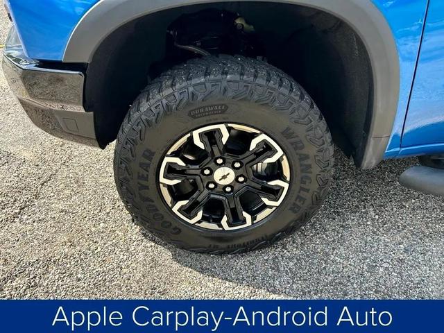 Photo of 2022 Blue Chevrolet Silverado 1500