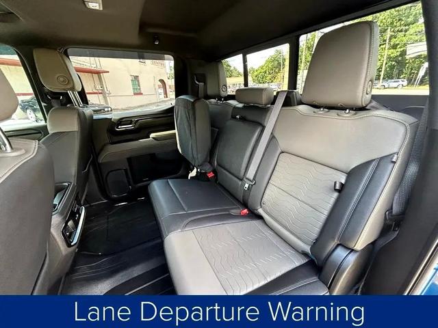 Photo of 2022 Blue Chevrolet Silverado 1500