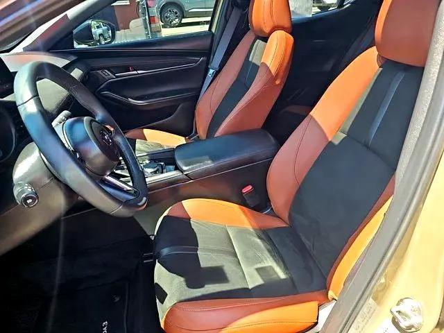 Photo of 2024 Zircon Sand Metallic Mazda Mazda3