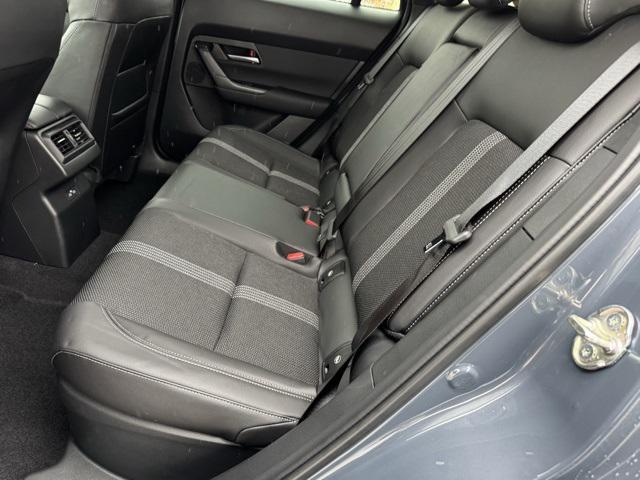 Photo of 2025 Gray Mazda CX-50 Hybrid