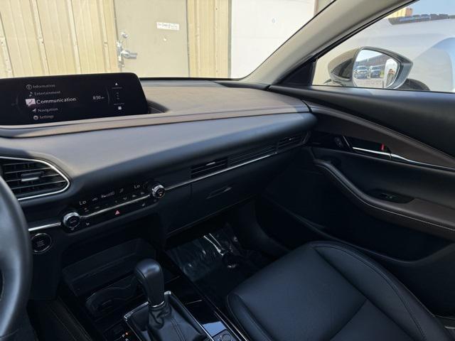 Photo of 2024 Snowflake White Pearl Mica Mazda CX-30