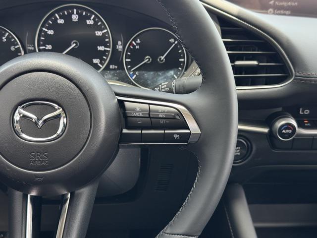 Photo of 2025 Ceramic White Mazda Mazda3