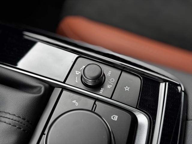 Photo of 2025 Zircon Sand Metallic Mazda CX-30