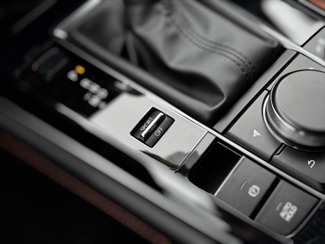 Photo of 2025 Zircon Sand Metallic Mazda CX-30