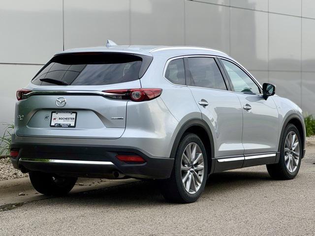 Photo of 2021 Sonic Silver Metallic Mazda CX-9