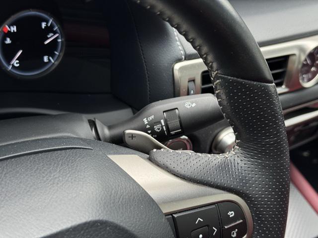 Photo of 2019 Atomic Silver Lexus GS 350