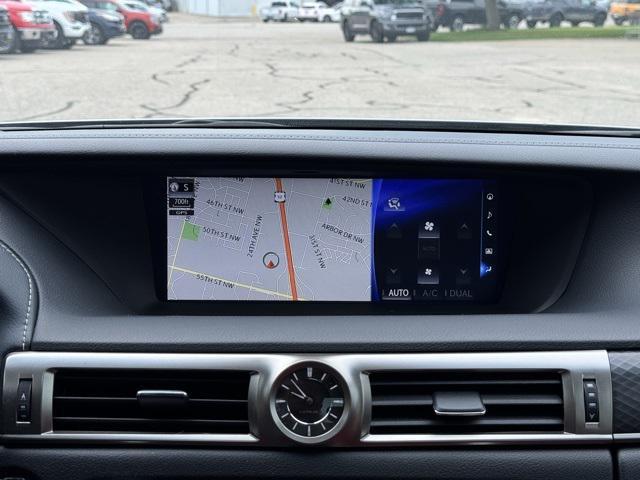 Photo of 2019 Atomic Silver Lexus GS 350