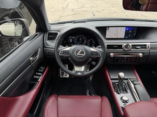 Photo of 2019 Atomic Silver Lexus GS 350