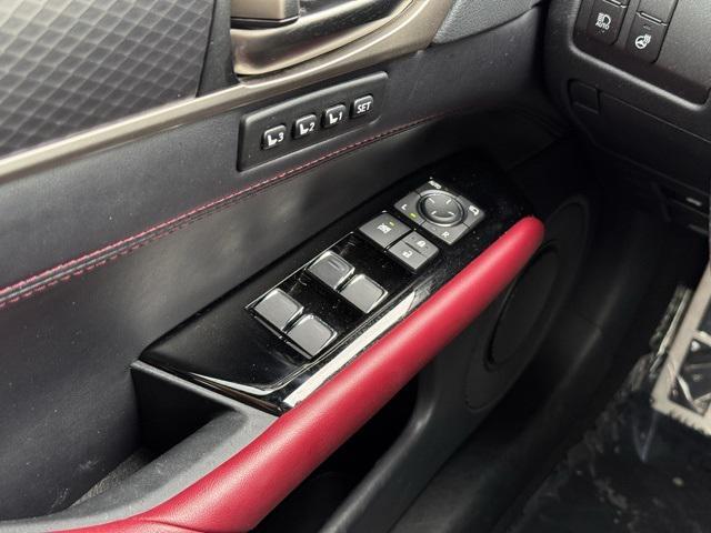 Photo of 2019 Atomic Silver Lexus GS 350