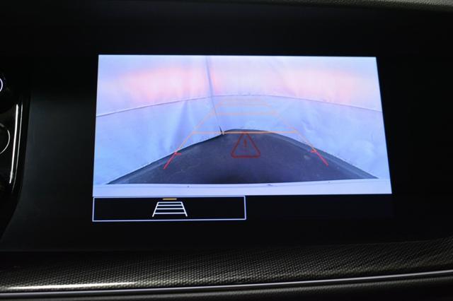 Photo of 2023 Summit White Buick Envision
