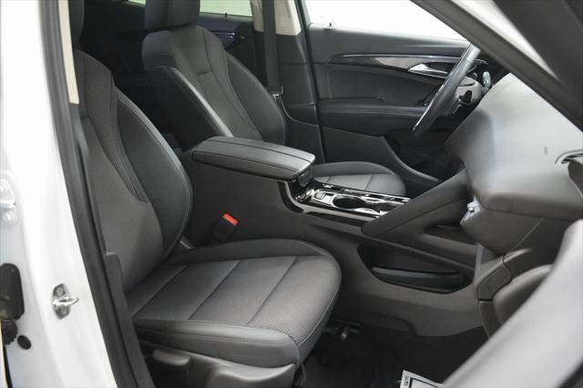 Photo of 2023 Summit White Buick Envision