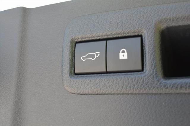 Photo of 2020 Ultra White Lexus NX 300