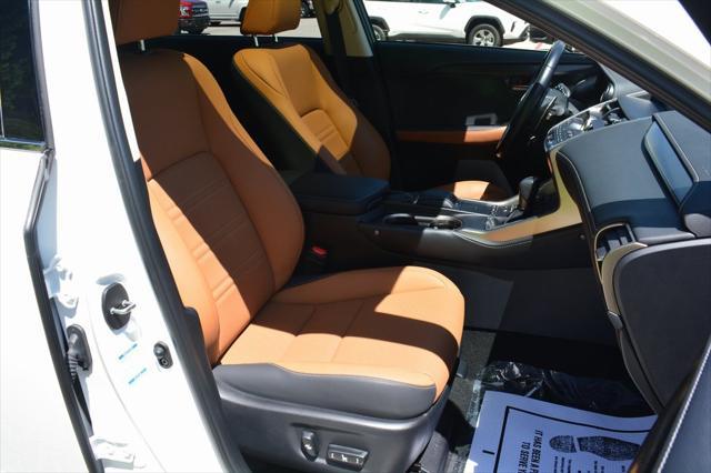 Photo of 2020 Ultra White Lexus NX 300