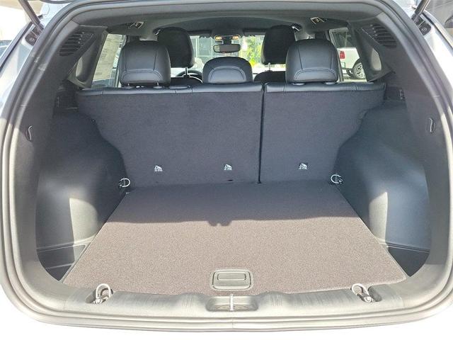 Photo of 2025 Silver Zynith Jeep Compass