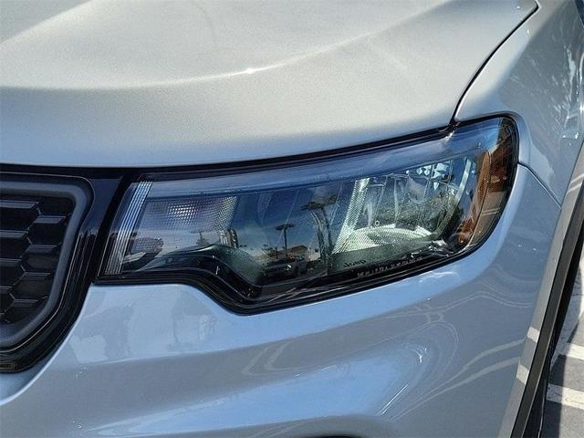 Photo of 2025 Silver Zynith Jeep Compass