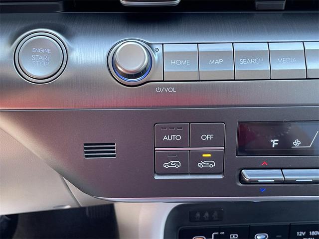 Photo of 2026 Ecotronic Gray Pearl Hyundai KONA