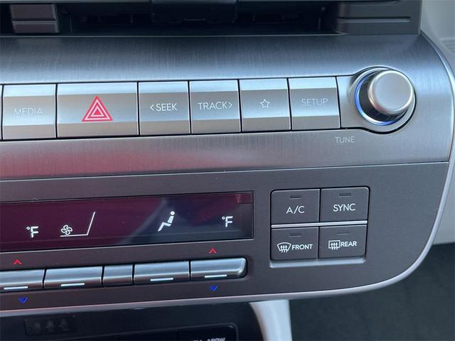 Photo of 2026 Ecotronic Gray Pearl Hyundai KONA