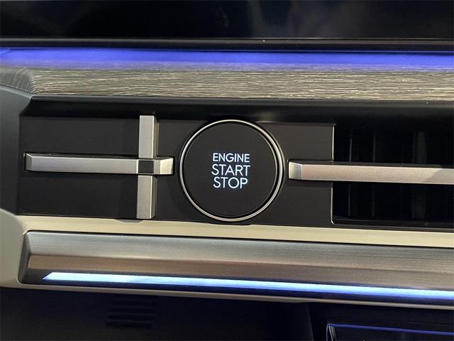 Photo of 2026 Blue Hyundai SANTA FE