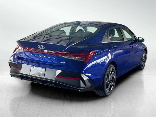 Photo of 2025 Intense Blue Hyundai ELANTRA HEV