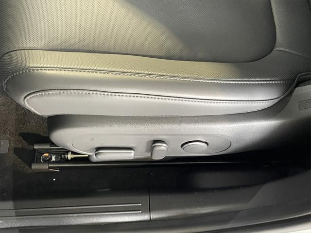 Photo of 2025 Atlas White Hyundai IONIQ 5