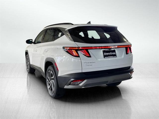 Photo of 2025 White Pearl Hyundai TUCSON