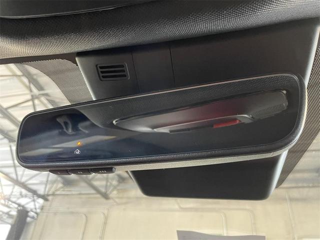 Photo of 2025 White Pearl Hyundai TUCSON