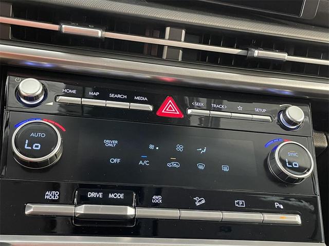 Photo of 2026 White Hyundai SANTA FE