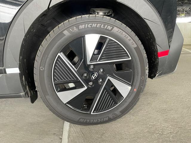 Photo of 2025 Abyss Black Hyundai IONIQ 5