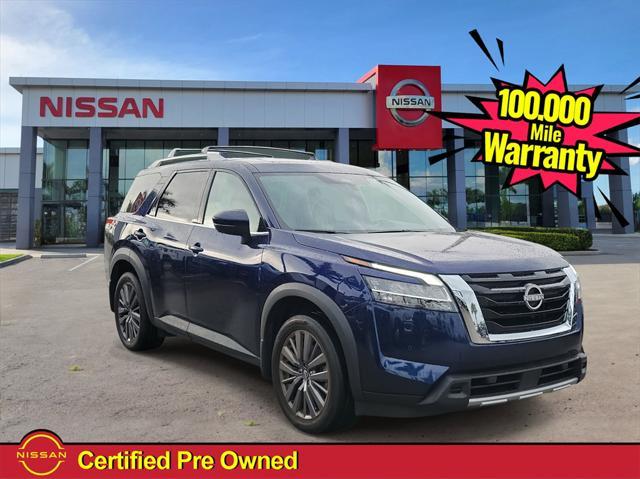 Photo of 2023 Deep Ocean Blue Pearl Nissan Pathfinder