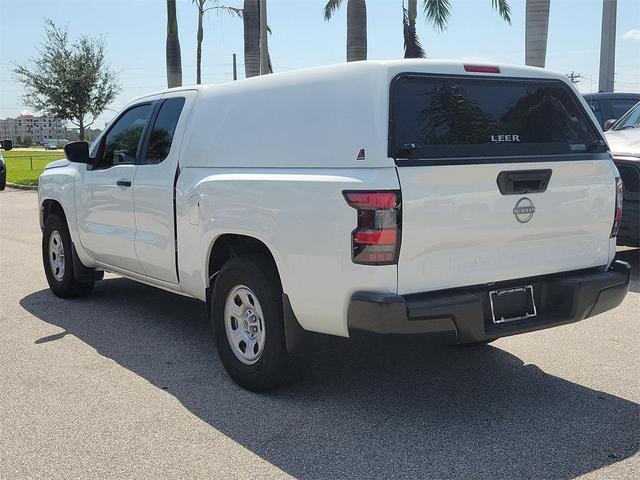 Photo of 2024 Glacier White Nissan Frontier