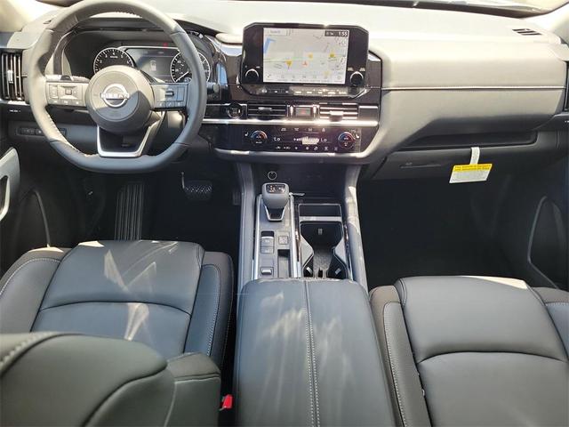 Photo of 2025 Gun Metallic Nissan Pathfinder