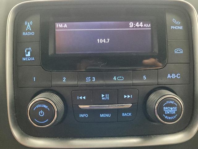Photo of 2018 Brilliant Black Crystal Pearlcoat RAM 1500