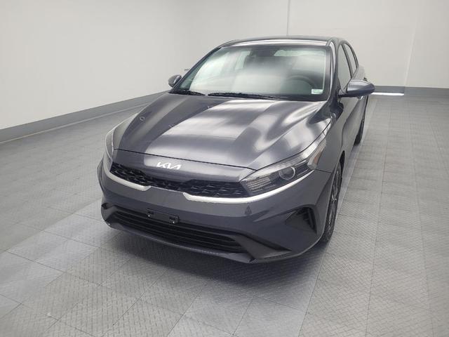 Photo of 2024 Gray Kia Forte