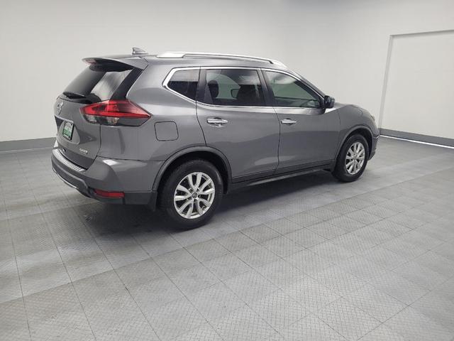 Photo of 2019 Gun Metallic Nissan Rogue