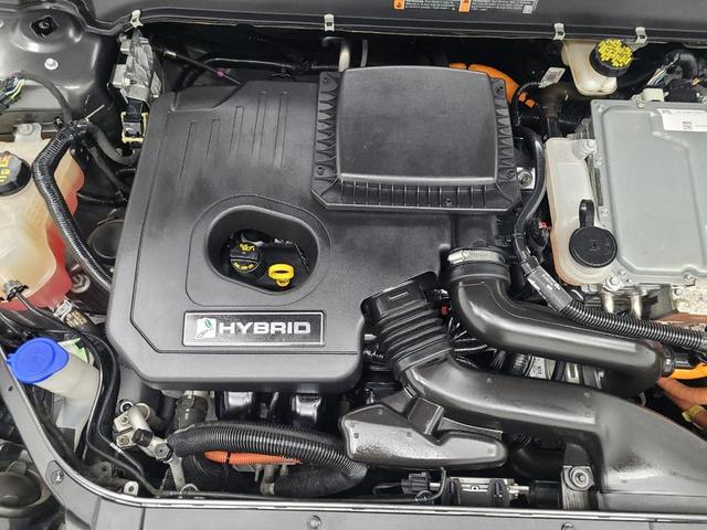 Photo of 2019 Magnetic Metallic Ford Fusion Hybrid