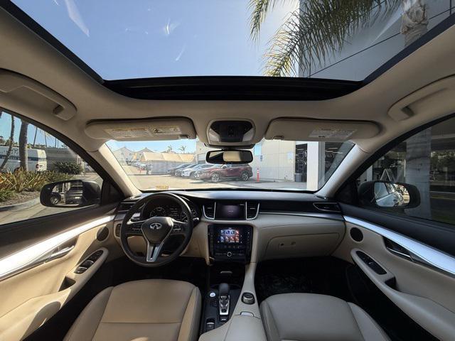 Photo of 2021 Majestic White INFINITI QX50