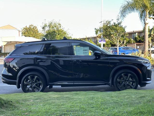Photo of 2026 Mineral Black/Graphite Shadow INFINITI QX60