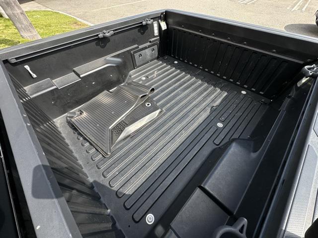 Photo of 2022 Midnight Black Metallic Toyota Tacoma