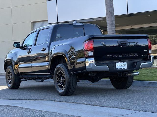 Photo of 2022 Midnight Black Metallic Toyota Tacoma