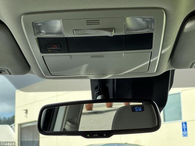 Photo of 2022 Midnight Black Metallic Toyota Tacoma