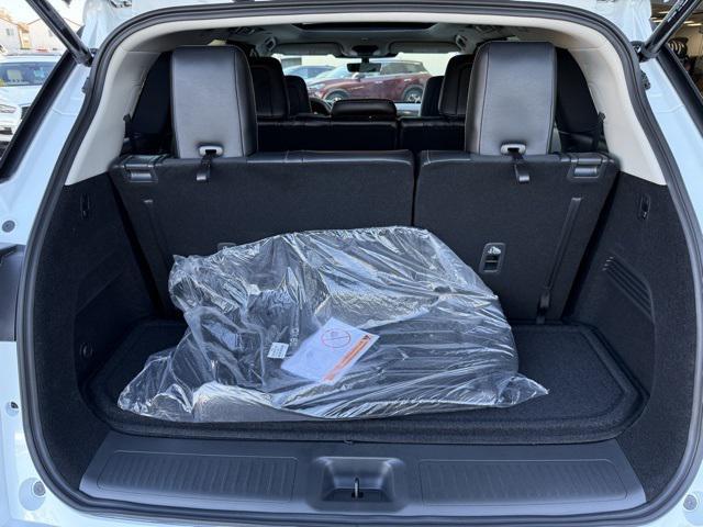 Photo of 2026 Gray INFINITI QX60