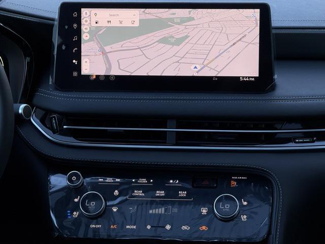 Photo of 2026 Gray INFINITI QX60