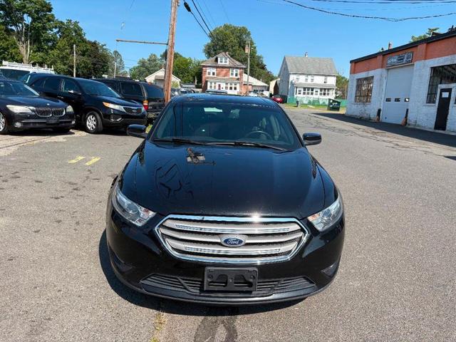 2013 Ford Taurus