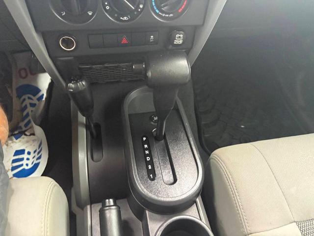 Photo of 2010 Black Jeep Wrangler Unlimited