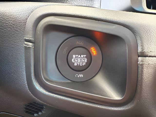 Photo of 2024 Bright White Clearcoat Jeep Wrangler