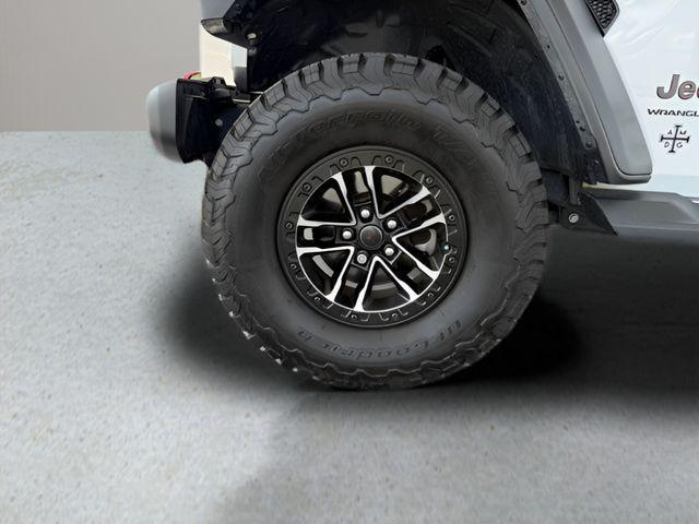 Photo of 2024 Bright White Clearcoat Jeep Wrangler