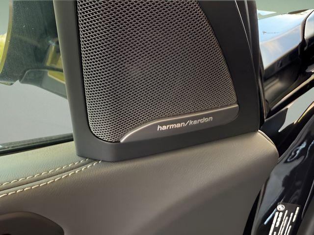 Photo of 2026 Black Sapphire Metallic BMW X7