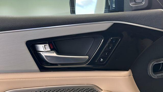 Photo of 2023 Fathom Blue Pearl Acura MDX